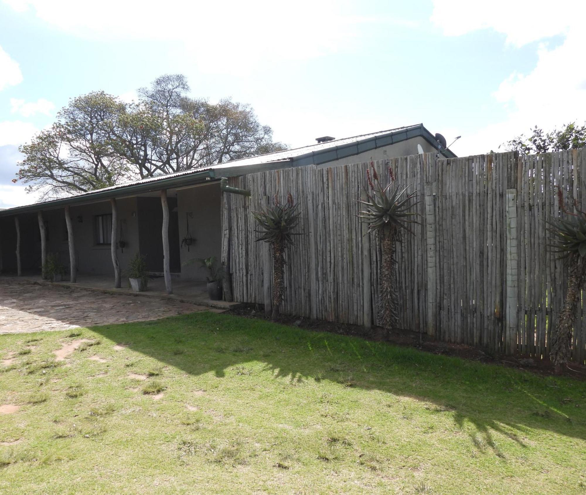The Ranch House At African Safari Lodge غراهامستاون المظهر الخارجي الصورة