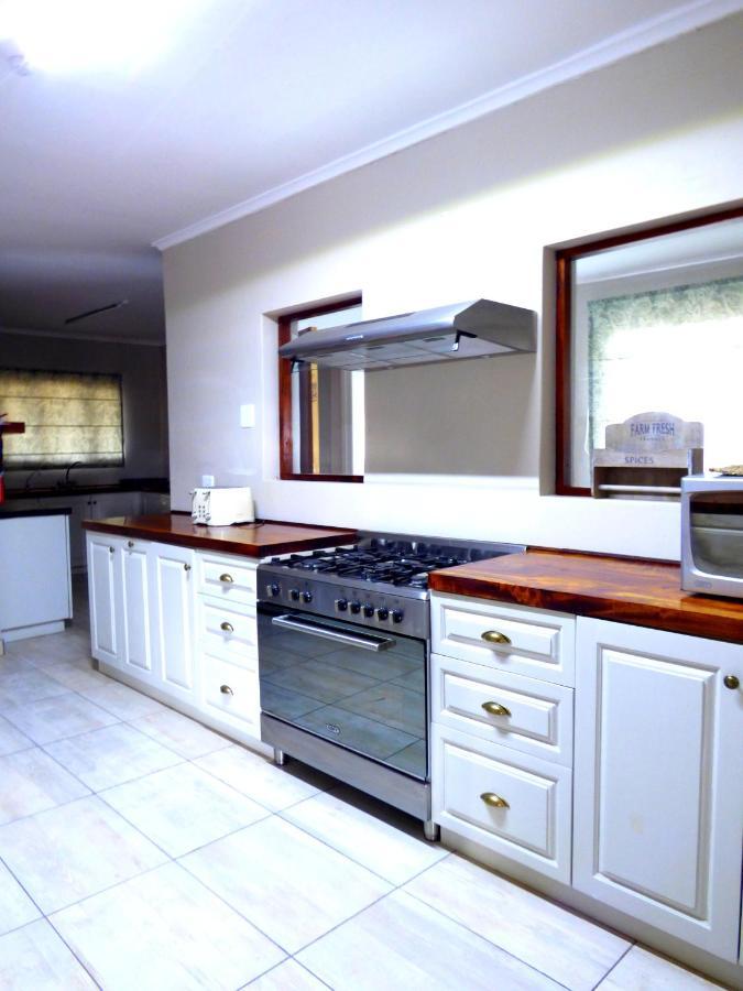 The Ranch House At African Safari Lodge غراهامستاون المظهر الخارجي الصورة
